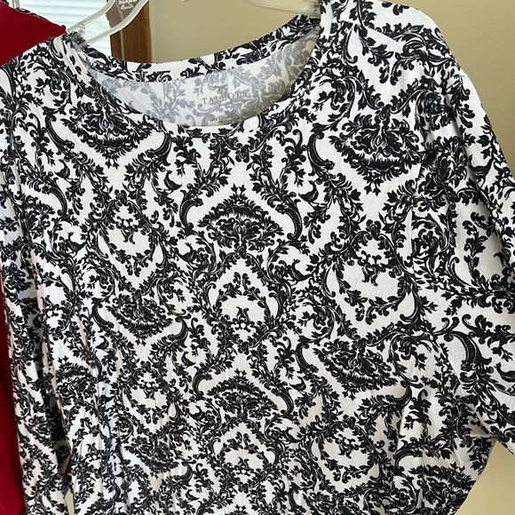 Talbots Black and White Blouse with Intricate Pattern - Picture 3 of 3